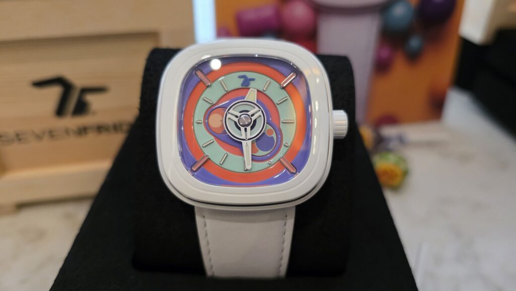 SEVENFRIDAY P1C/06 Bubble Gum 5