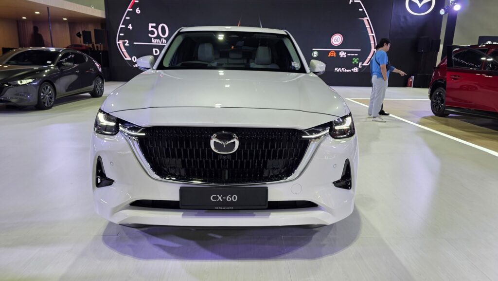 Mazda CX 60 3.3L MHEV front