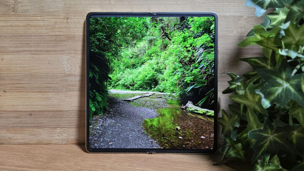 Honor Magic V6 Review - Flagship foldable that redefines performance and toughness 17 Honor Magic V6 Review screen