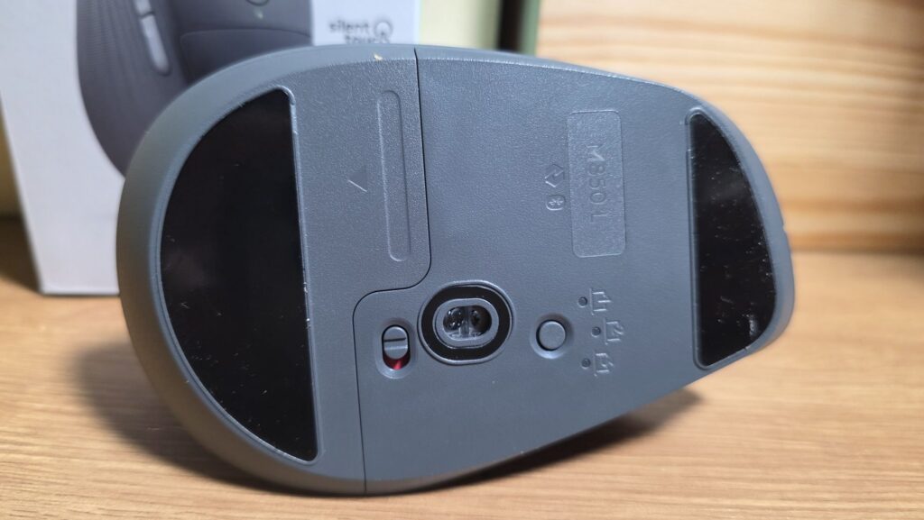 Logitech Signature Comfort Plus M850 L review base