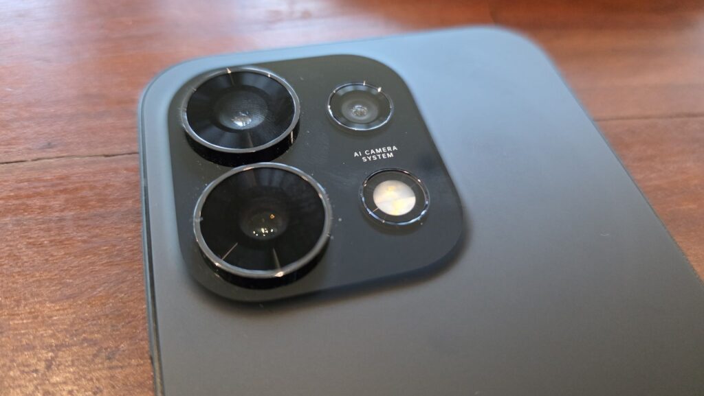 Oppo Reno 16 Pro Review - Compact Flagship with 200MP Main Camera Tested 15 oppo reno 16 pro review cameras