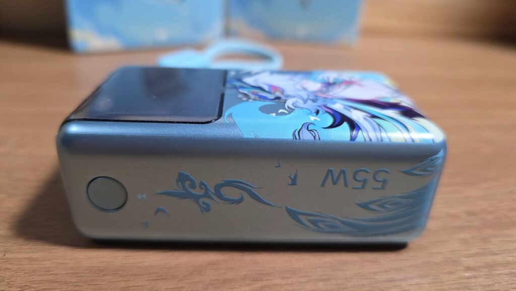 UGREEN Nexode Pro Power Bank Review side