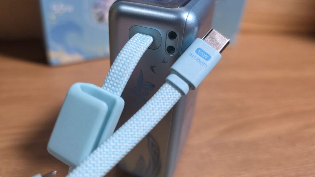 UGREEN Nexode Pro Power Bank Review cable