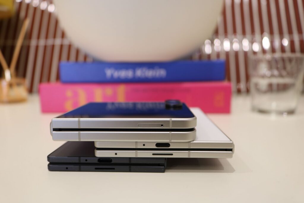 Samsung Galaxy Z Fold8 Ultra thickness