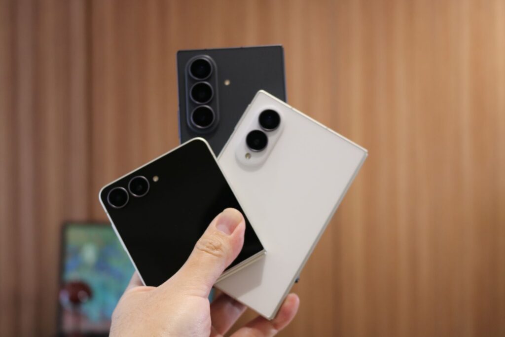 Samsung Galaxy Z Fold8 Ultra, Fold8 and Flip8