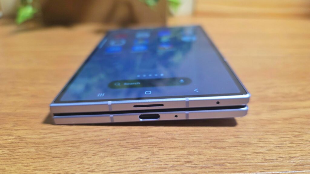 Here’s 8 Reasons Why You Need To Own The New Samsung Galaxy Z Fold 8 Flagship Foldable 3 Samsung Galaxy Z Fold 8 sides