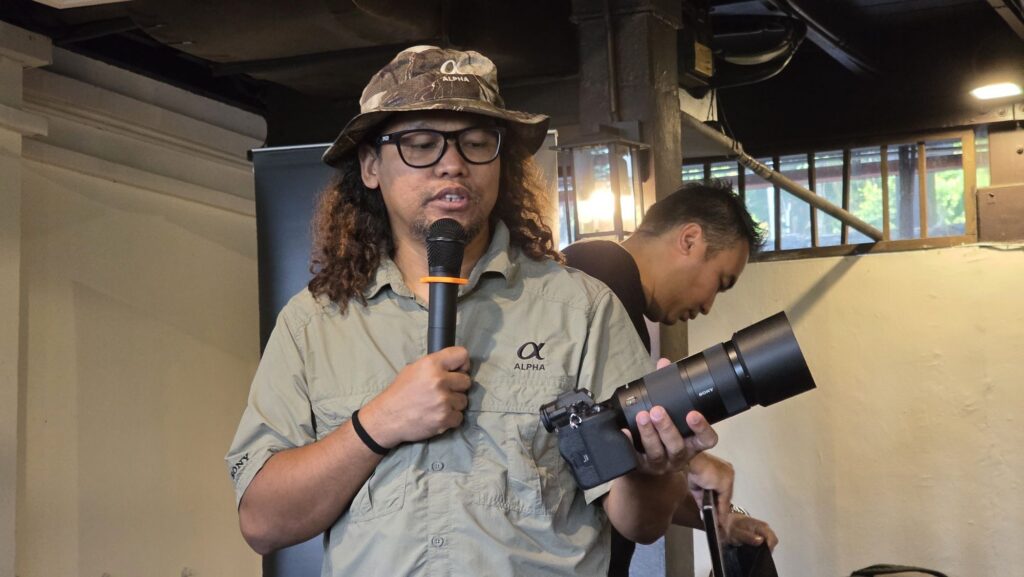Sony FE 100-400mm F5.6-8 OSS 2