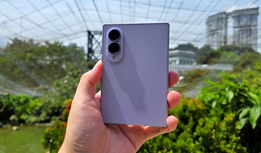 Samsung Galaxy Z Fold8 Review - 2026 Flagship Foldable Goes Wide for the Win 9