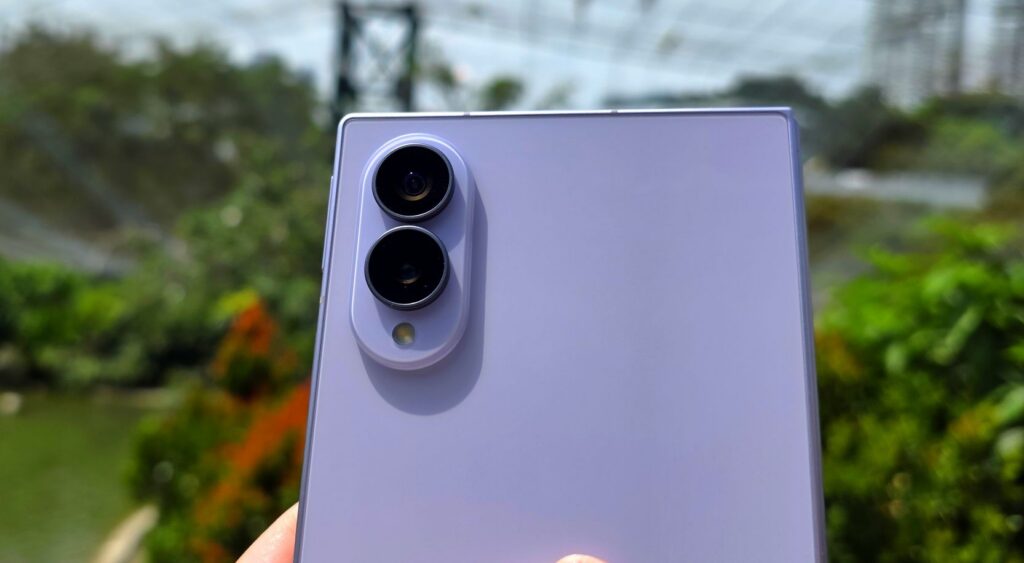 Samsung Galaxy Z Fold8 Review cameras
