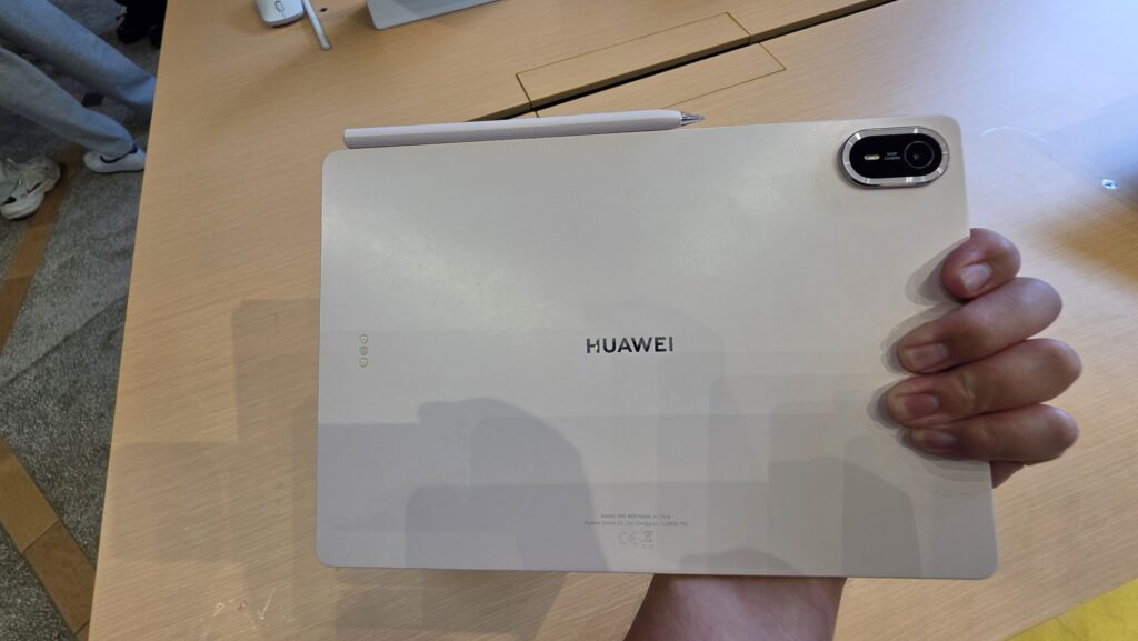 huawei matepad air rear