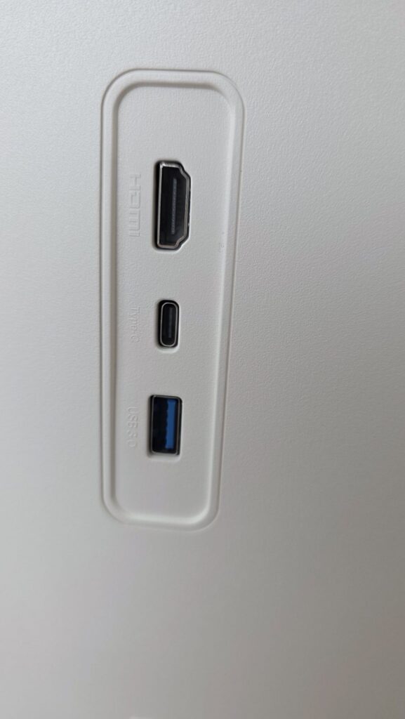 Acer CA321QK and CA271 Smart Monitors ports