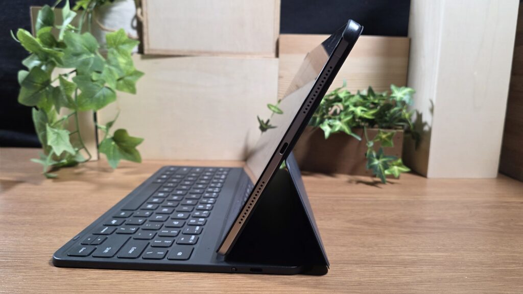Honor Pad 20 Review side