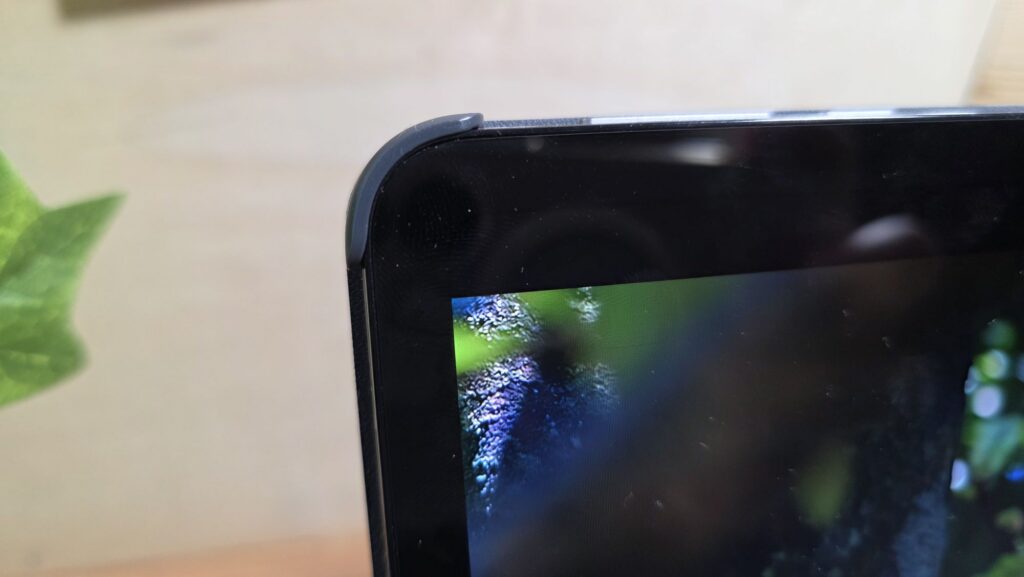 Honor Pad 20 Review open case
