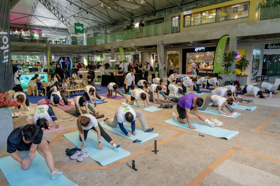 Acer Active Day 2026 Participants joining the Acer Active Day group yoga and zumba session at The Campus_1