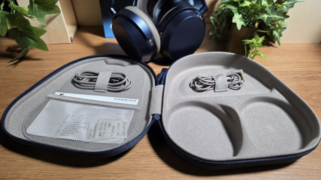 Sennheiser Momentum 5 Review case 2
