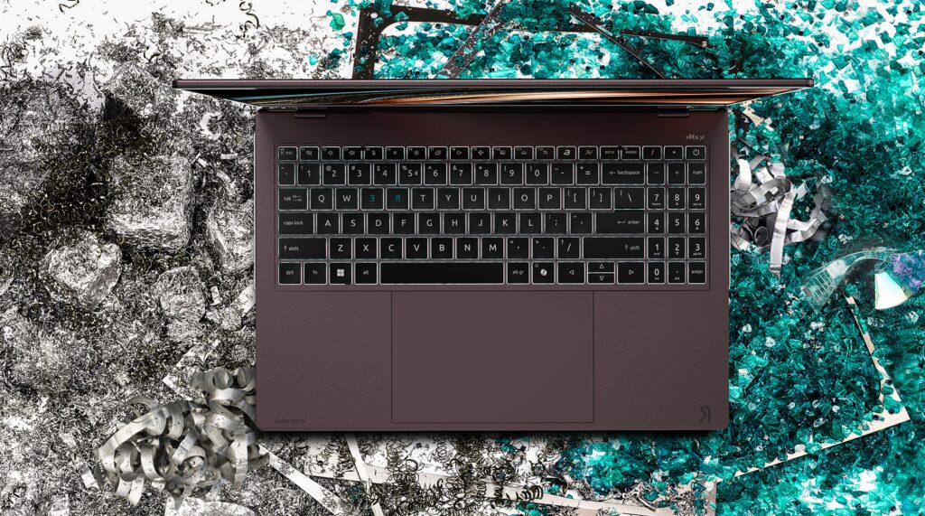 acer vero 16 top