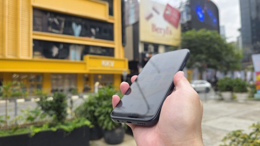 realme C100x review - Tough budget phone with huge battery tested 12 realme C100x review rear 4