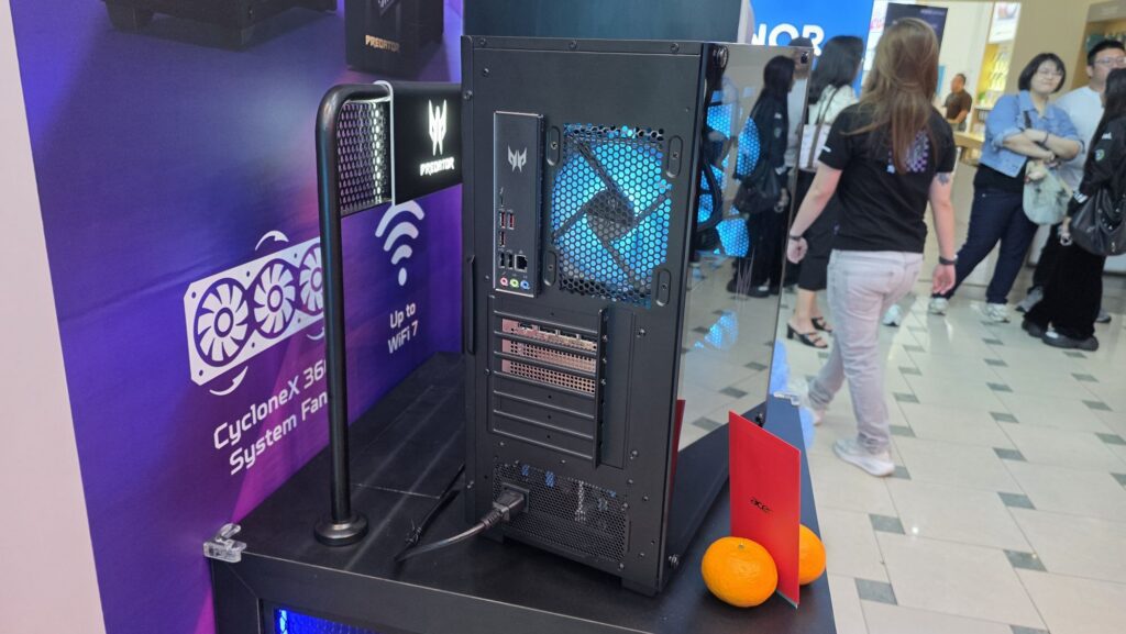 Acer reveals Malaysia’s first ever Predator concept store with opening specials aplenty and new Predator Orion 7000 gaming desktop 9 Predator Orion 7000 side