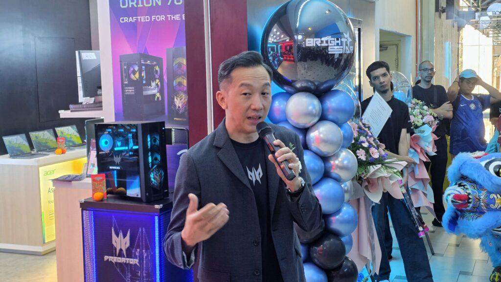 Acer reveals Malaysia’s first ever Predator concept store with opening specials aplenty and new Predator Orion 7000 gaming desktop 7 Acer reveals Malaysia’s first ever Predator concept store with opening specials aplenty and new Predator Orion 7000 gaming desktop 2
