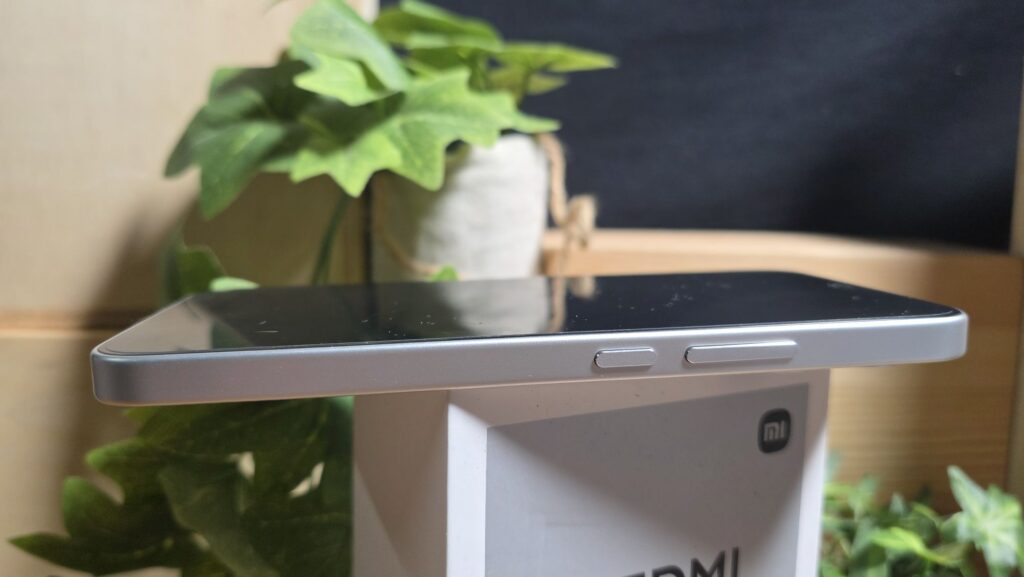 Redmi Note 17 Pro Max Review right