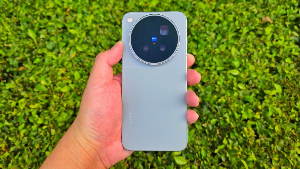 vivo X500 Pro Max review - Awesome Concert Phone Takes the Stage 15