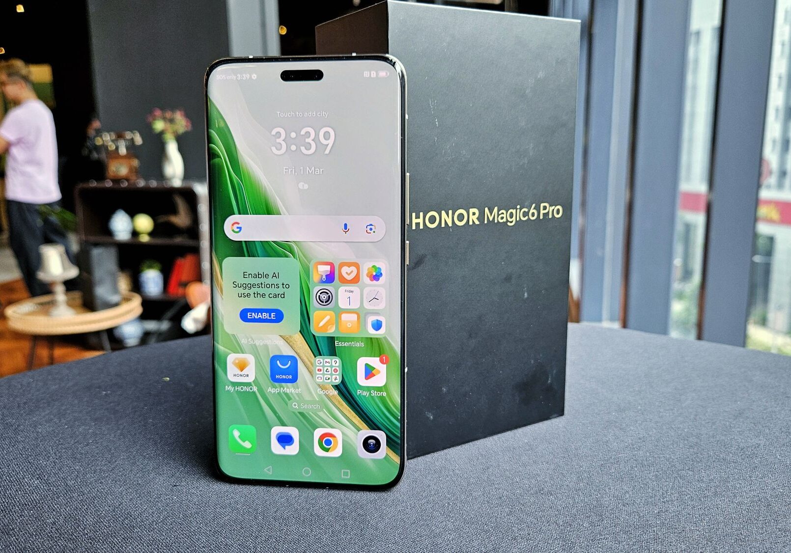 Honor Magic 6 Pro Unboxing front