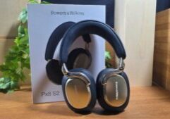 Bowers & Wilkins Px8 S2 review